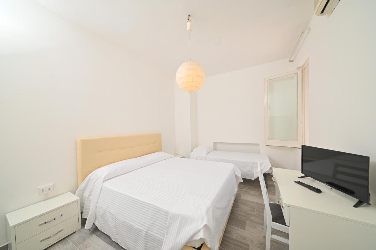 Villa Diana - Beach & Rooms Ischia Dış mekan fotoğraf