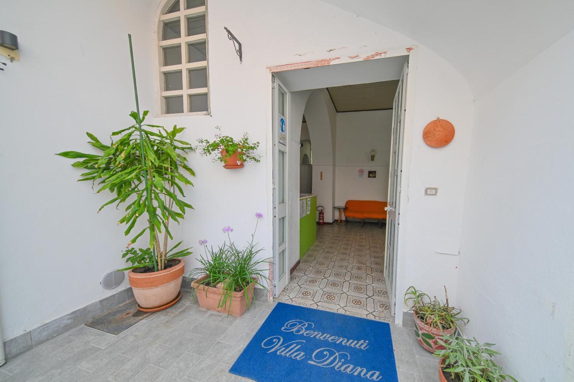 Villa Diana - Beach & Rooms Ischia Dış mekan fotoğraf