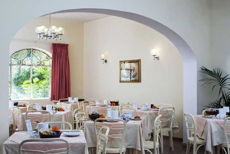 Villa Diana - Beach & Rooms Ischia Dış mekan fotoğraf
